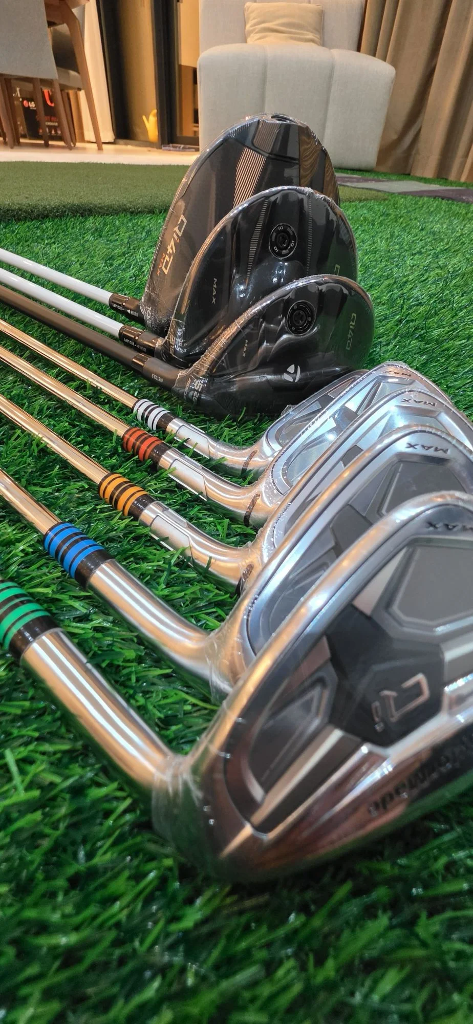 Completed TaylorMade Qi Max and Qi4D Max custom set documented by ASUBURE